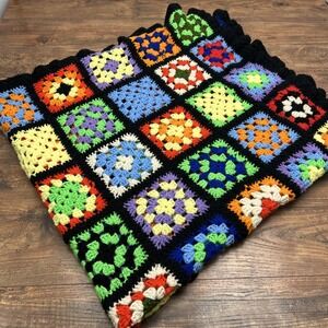 Handmade Chrochet VTG Black  Granny Square Pattern  Afghan Blanket ** 66"X62"‎